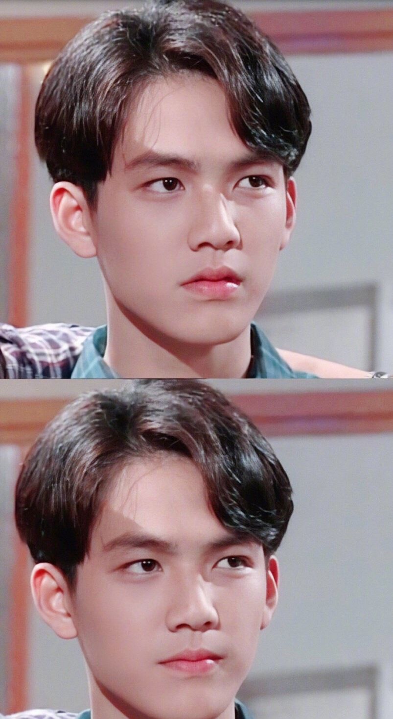 正如多年前《异乡人》采访稿中所提到的那样,钟汉良从香港到台湾再到