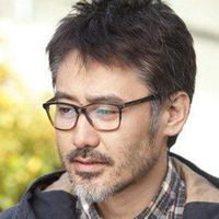 沧桑的中国大叔头像图片【点击鼠标右键下载】