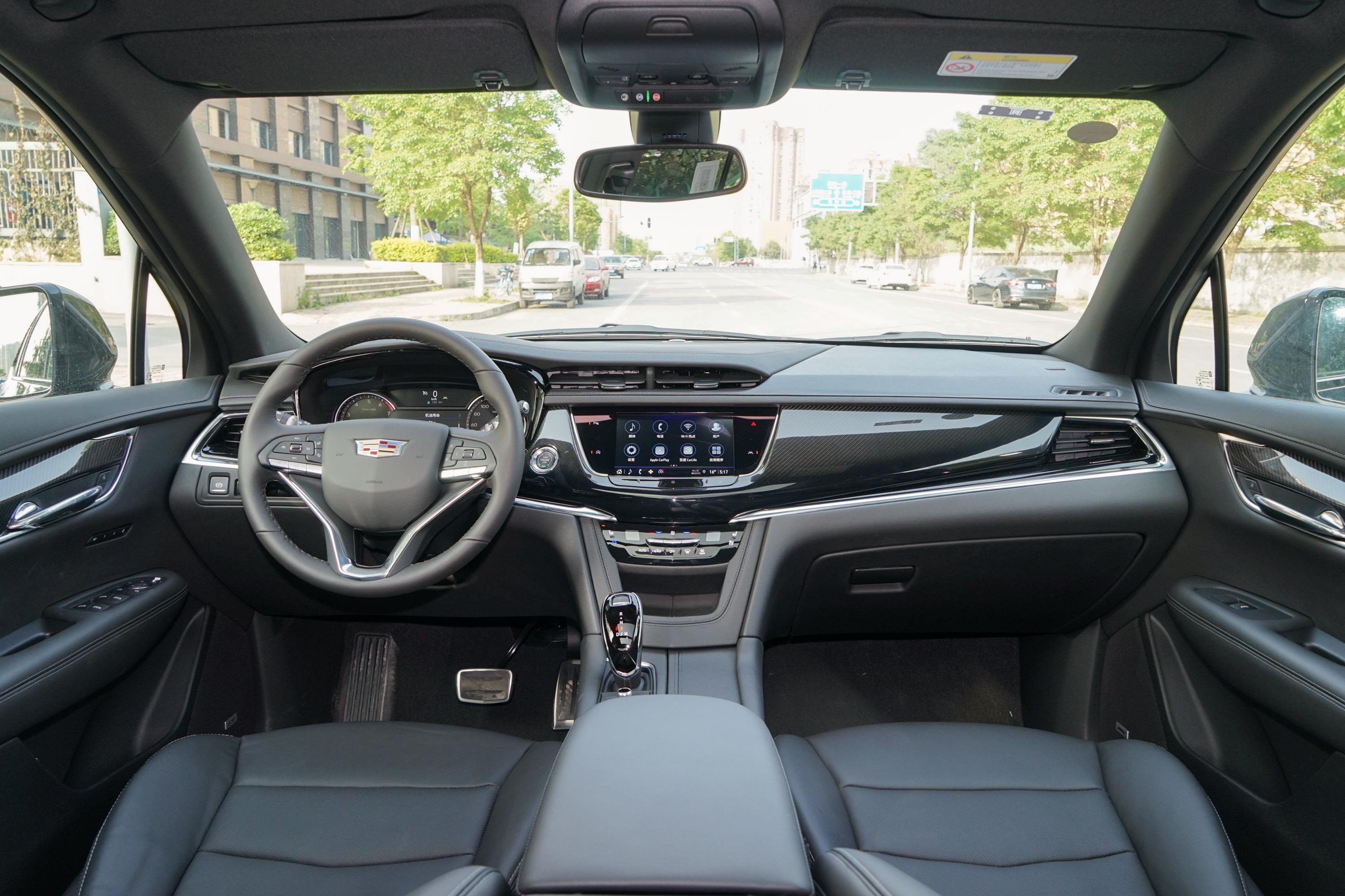 2021款凯迪拉克xt620t轻混动四驱尊贵型6座