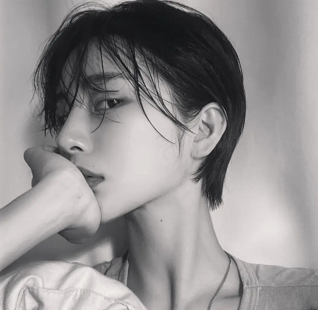 超酷女孩的中性短发