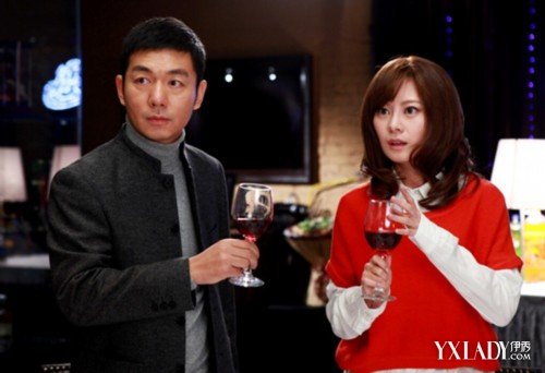 邢佳栋《婚战》耍贫斗嘴 幽默化身"表情帝"