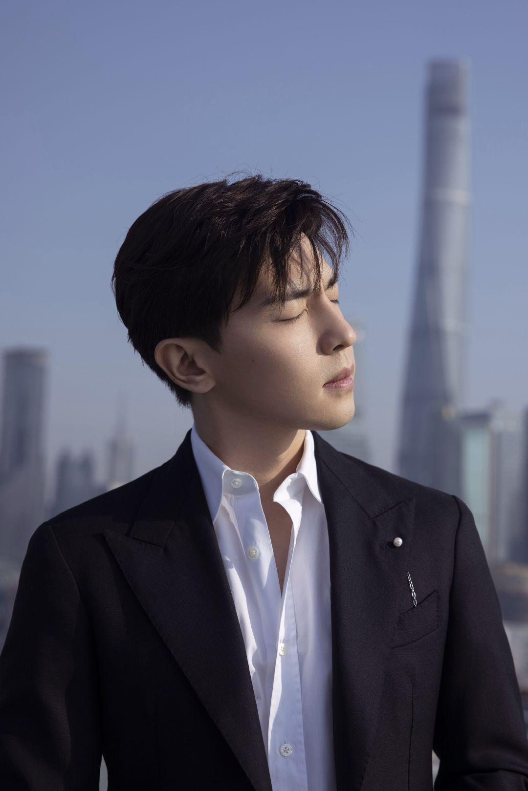 邓伦图库2021115欧莱雅活动