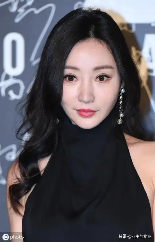 十二星座离奇事件柳岩是怎么死的