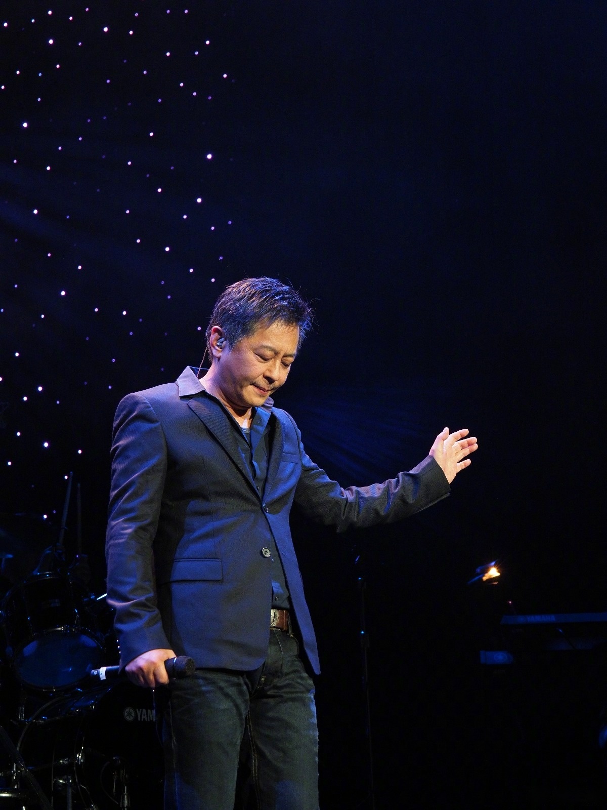 看外面的世界增弙見聞,閑著的時候可選擇性的做自己最愛的小型演唱會