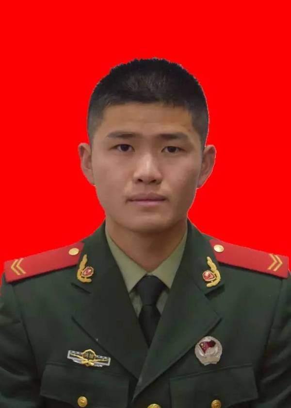 2015年12月分配至武警嘉兴市消防支队服役,担任