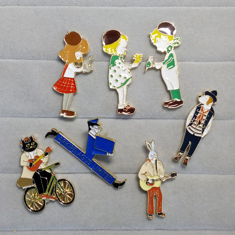 出口欧美原单卡通人物徽章胸针痞子狗吉他兔贝斯黑猫胸章背包饰品