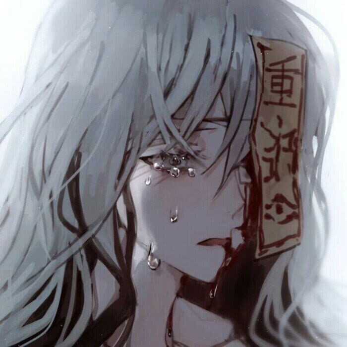 有相似类型的图片(蒙着一只眼睛或者脸上贴着药布,白色短发动漫头像)?