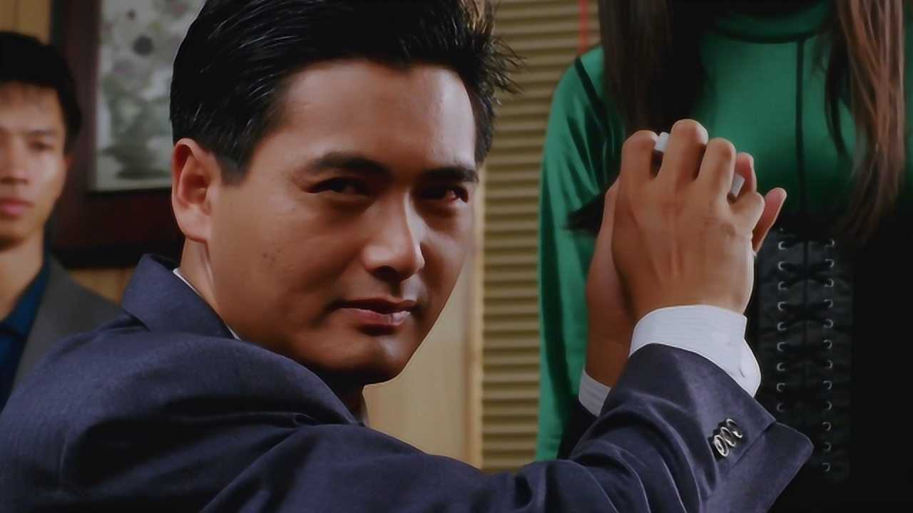 周润发,68岁的影帝,我们在屏幕上看到的那个熟悉的面孔,在跑步中发生