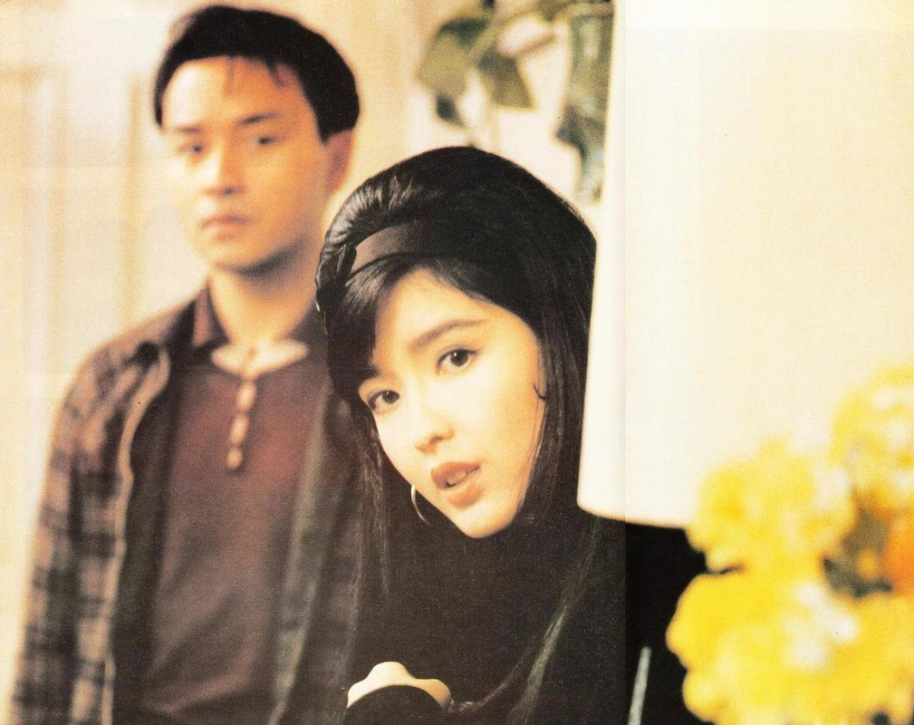 周慧敏发短片悼念张国荣:你永远在我心中