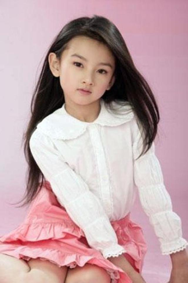 10张女明星小时候的照片,大家认出是谁了吗?