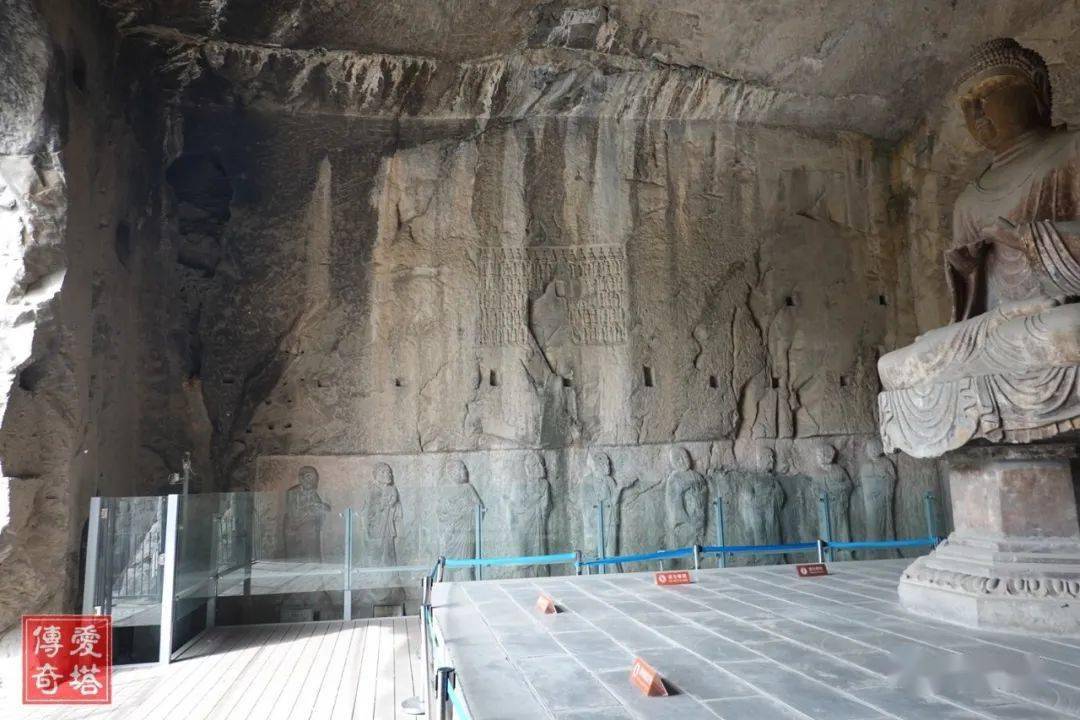 龙门石窟看经寺