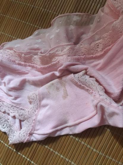 6周4天少量出血怎么办一觉睡醒居然发现内裤上有几滴_妈妈网孕育社区