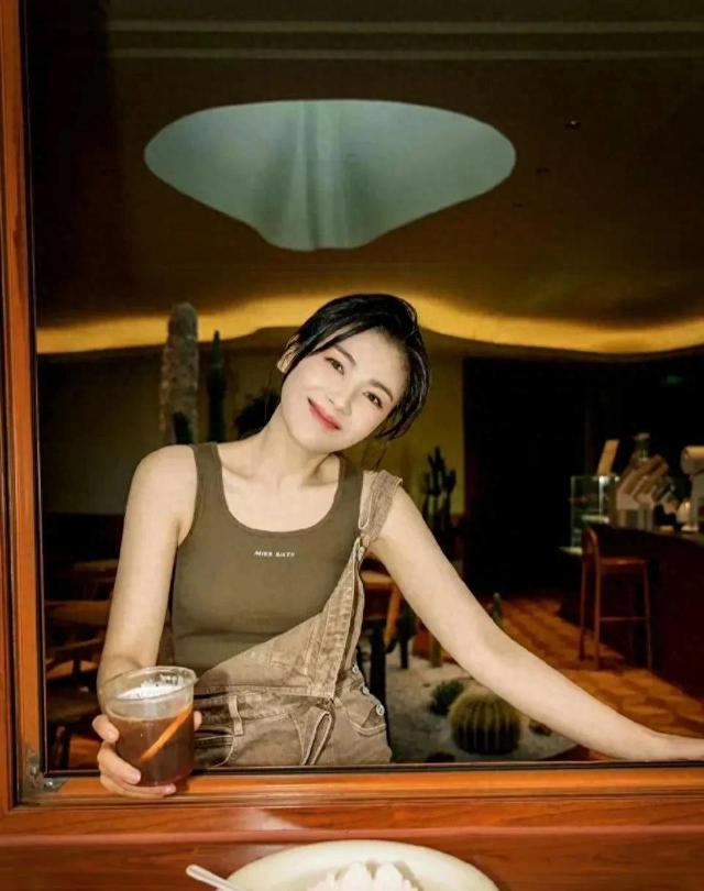 差点没认出来这是刘涛,怎么瘦成这样?以前多好看啊