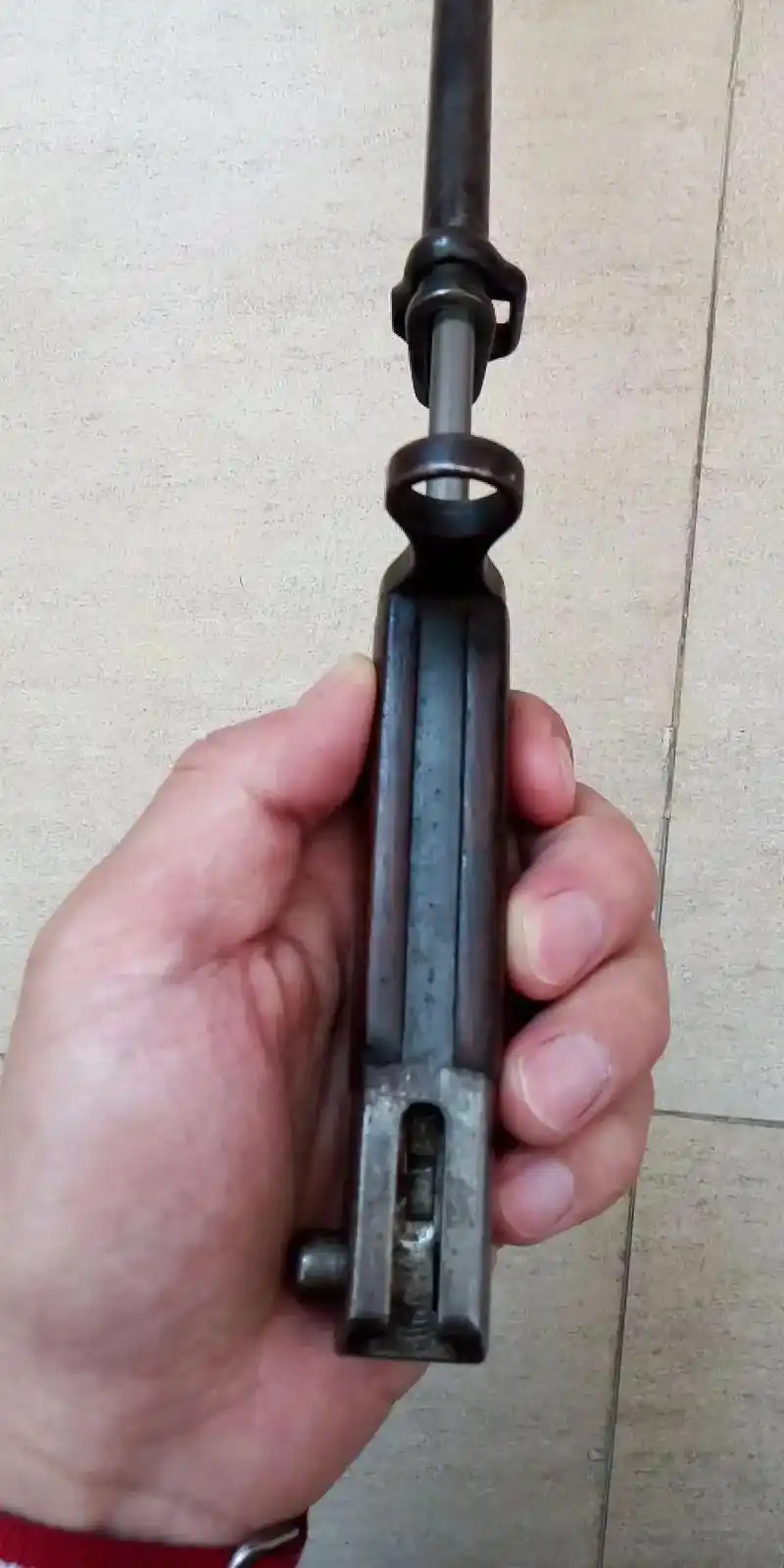 侵华罪证纪念馆藏品鬼子30式刺刀.三十年代小仓兵工厂低碳钢制 - 抖音