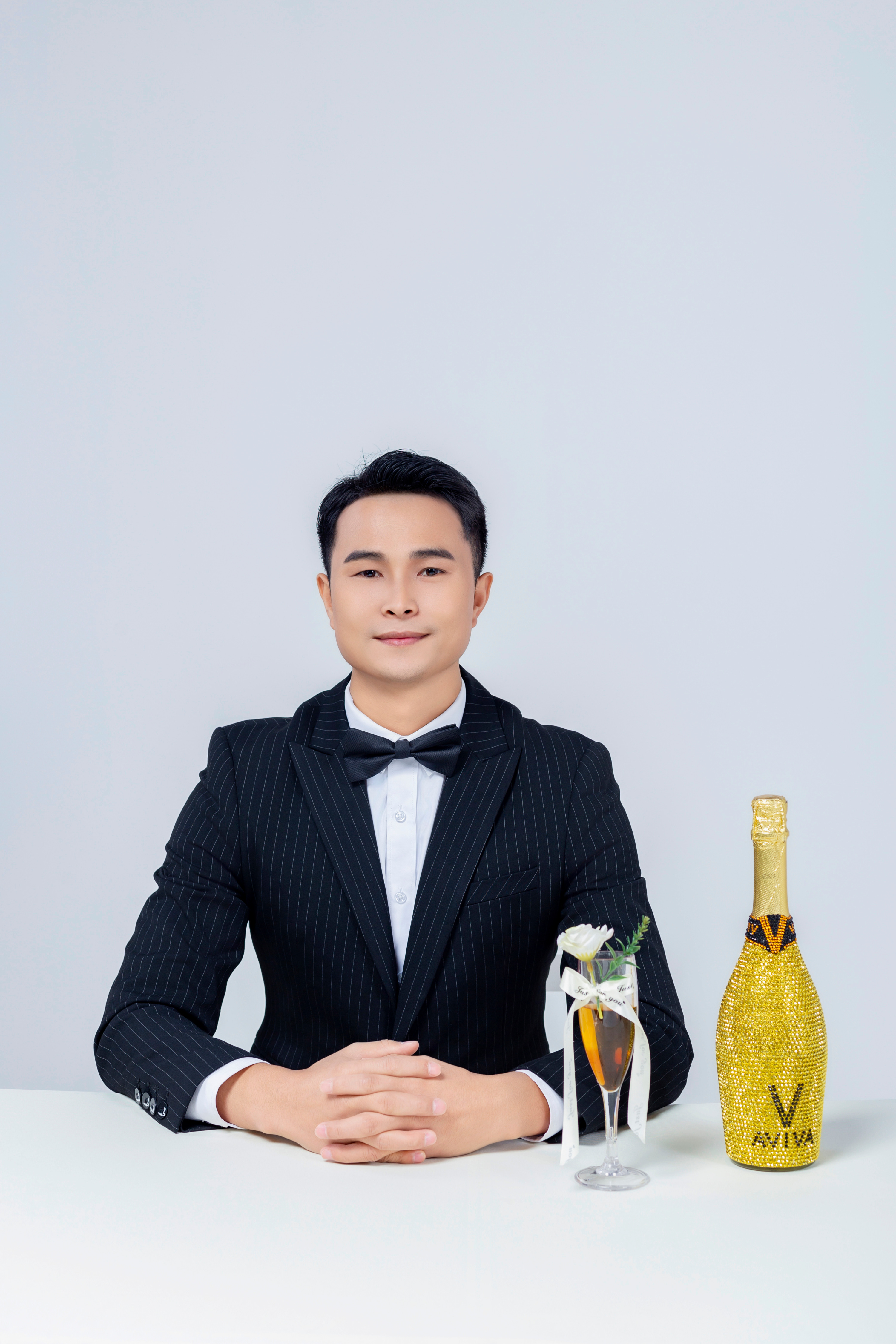 争霸赛年度冠军2021年荔波庆建党100周年青年歌手大赛专业组一等奖2