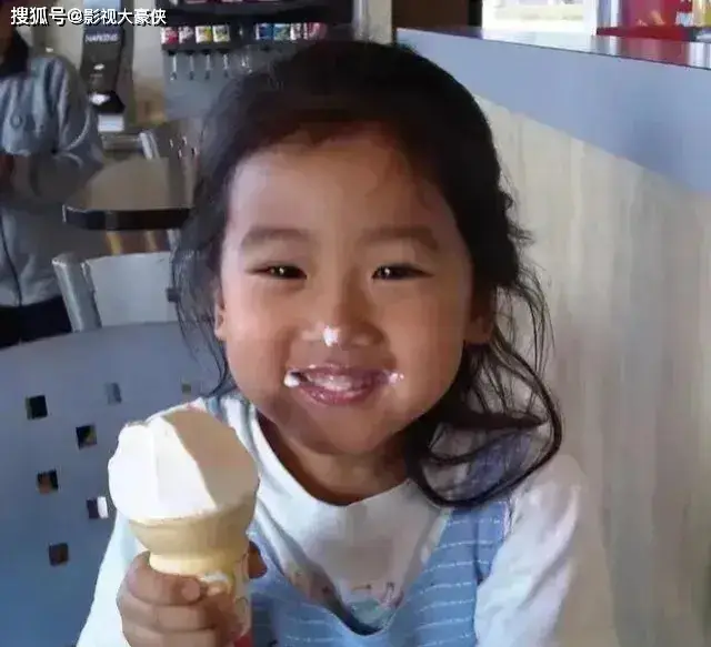 梧桐妹,本名孙翎茜,出生于2005年6月19日.