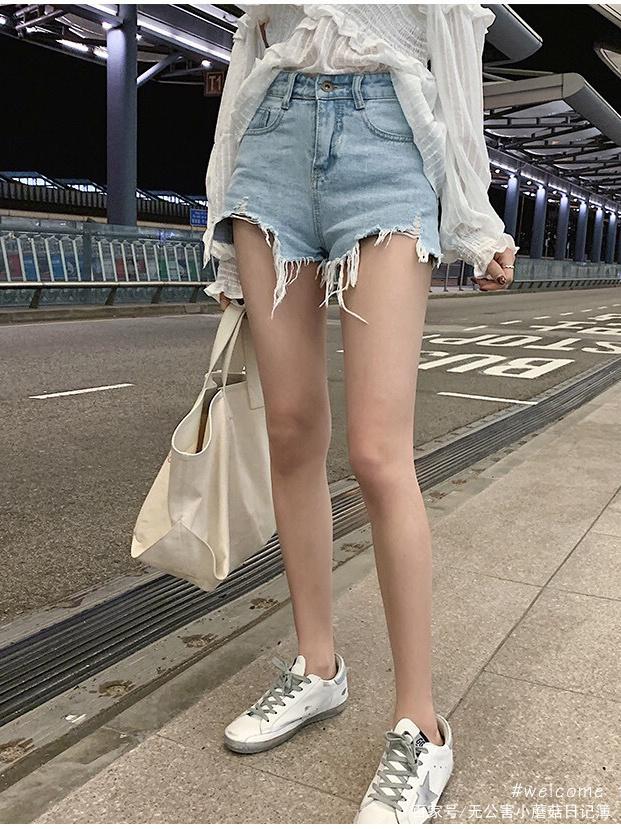 露腿是夏天必须的事情 那腿型不好看或者腿太粗的人就必须要行动起来