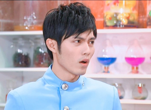 萌学园素材抱图关注