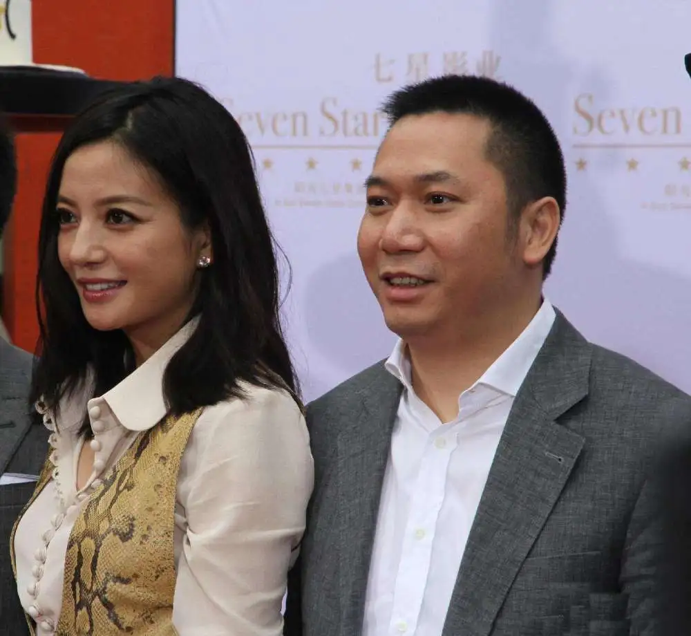 赵薇方否认离婚工作室发十六字辟谣看来删光老公动态另有原因