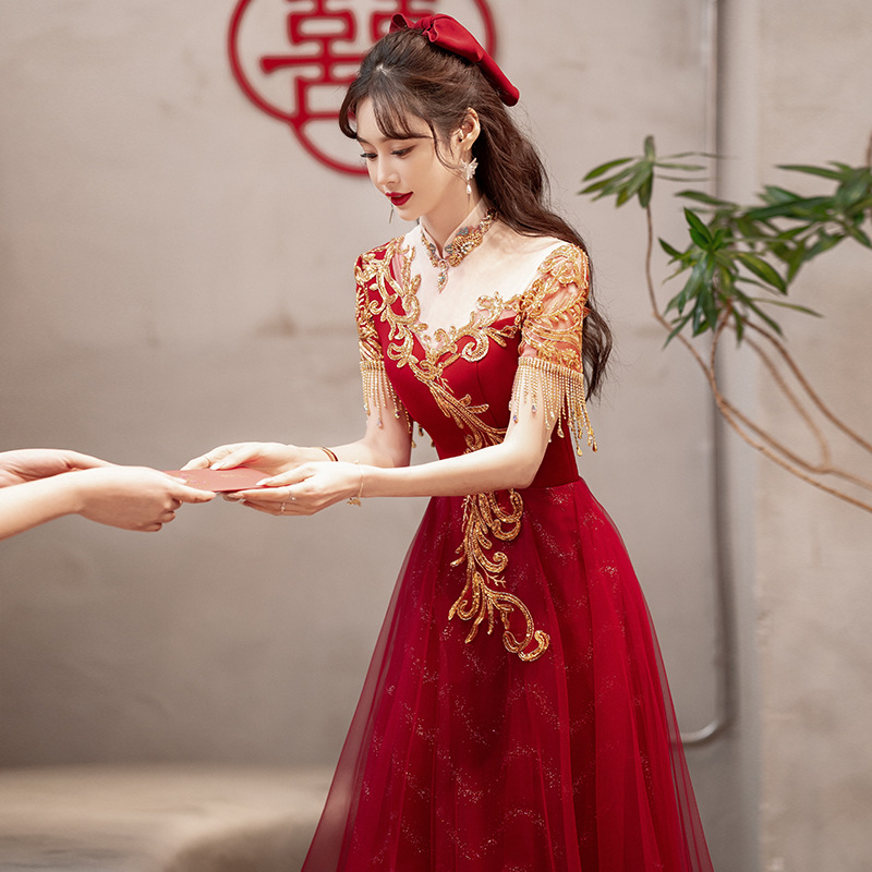 中式敬酒服新娘高级感结婚回门当天便装酒红色夏季订婚礼服女婚纱