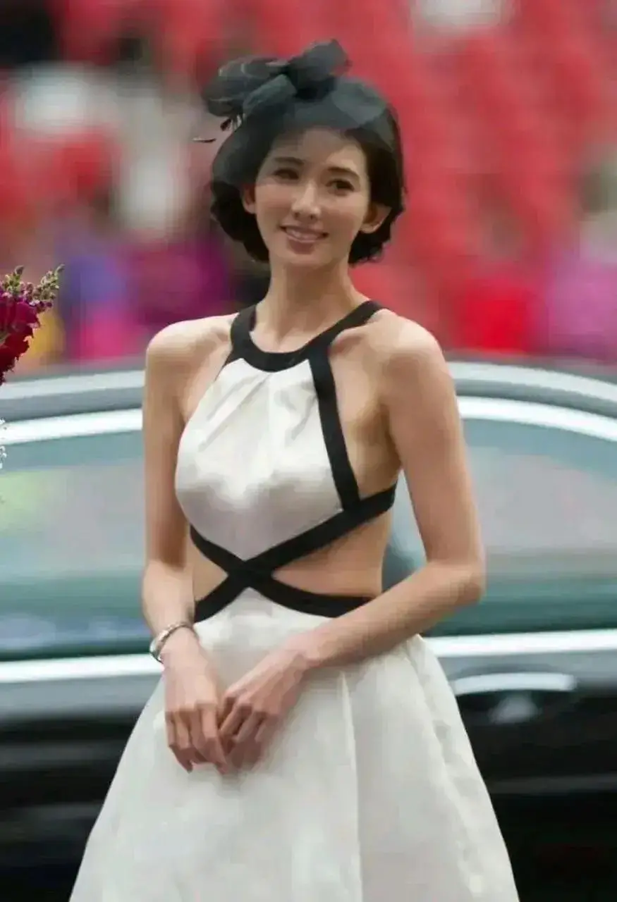 林志玲,真乃人间大蜜桃!饱满有料太性感!_台湾省_泳装_身材