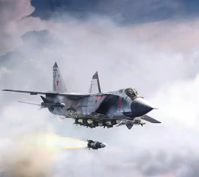 中美俄战斗机时速差距对比美4000公里俄3700公里中国呢