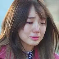 哭泣的头像女生 女生伤感流泪哭泣的头像图片