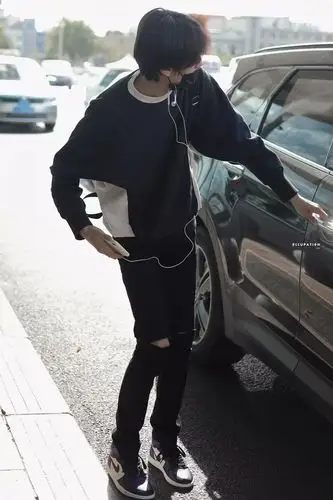 是柚子不是诶柚.