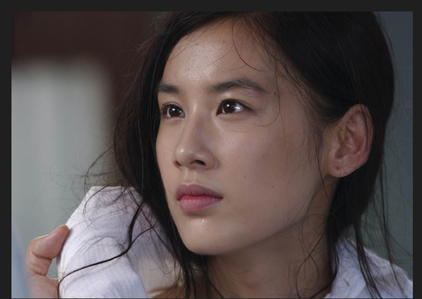 《功夫》里的黄圣依