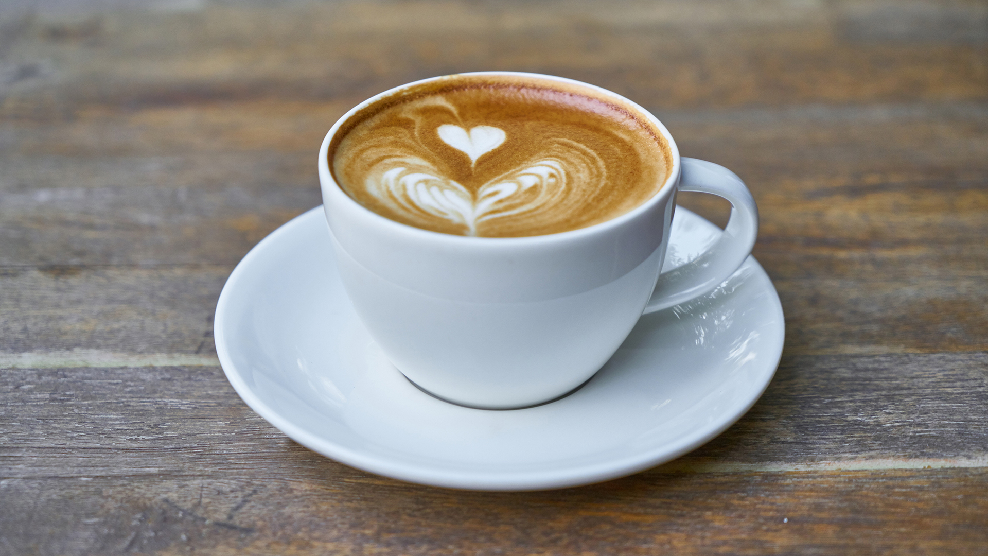 精美的咖啡拉花图片桌面壁纸