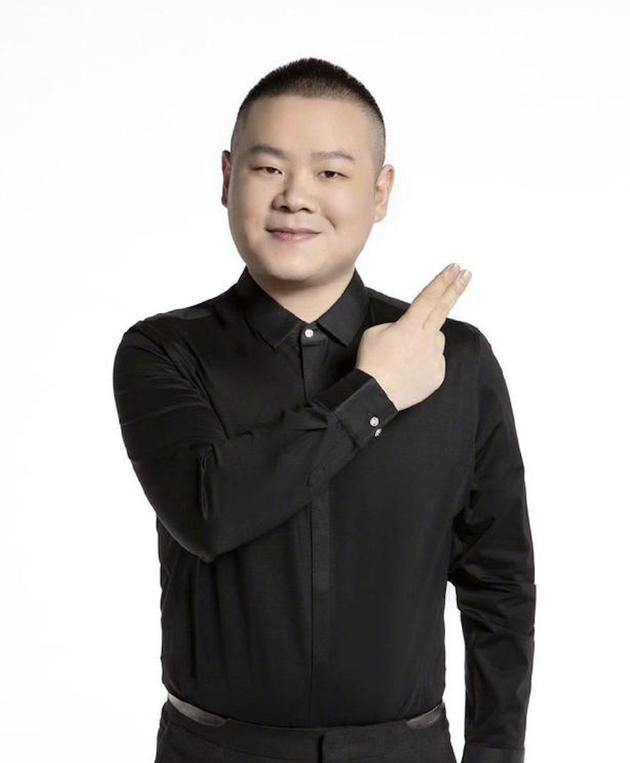 岳云鹏发文夸周深太厉害网友你要帮帮唱