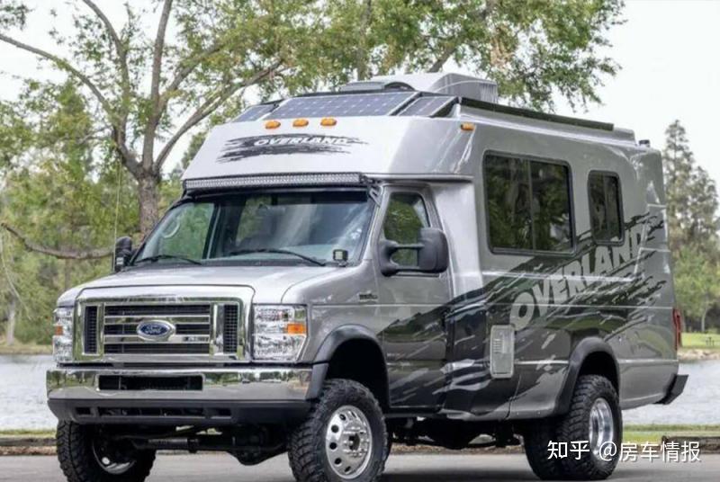 福特e450房车气场强大60l柴油带四驱大客厅能同时7人聚餐