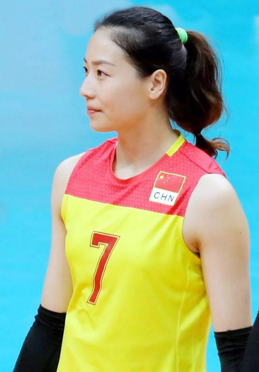 中国女排三大美女是谁中国女排长得最漂亮一个是谁