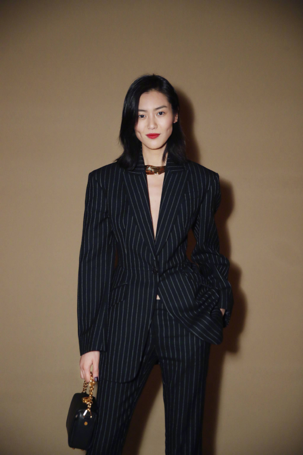 刘雯图片 刘雯西装写真图片