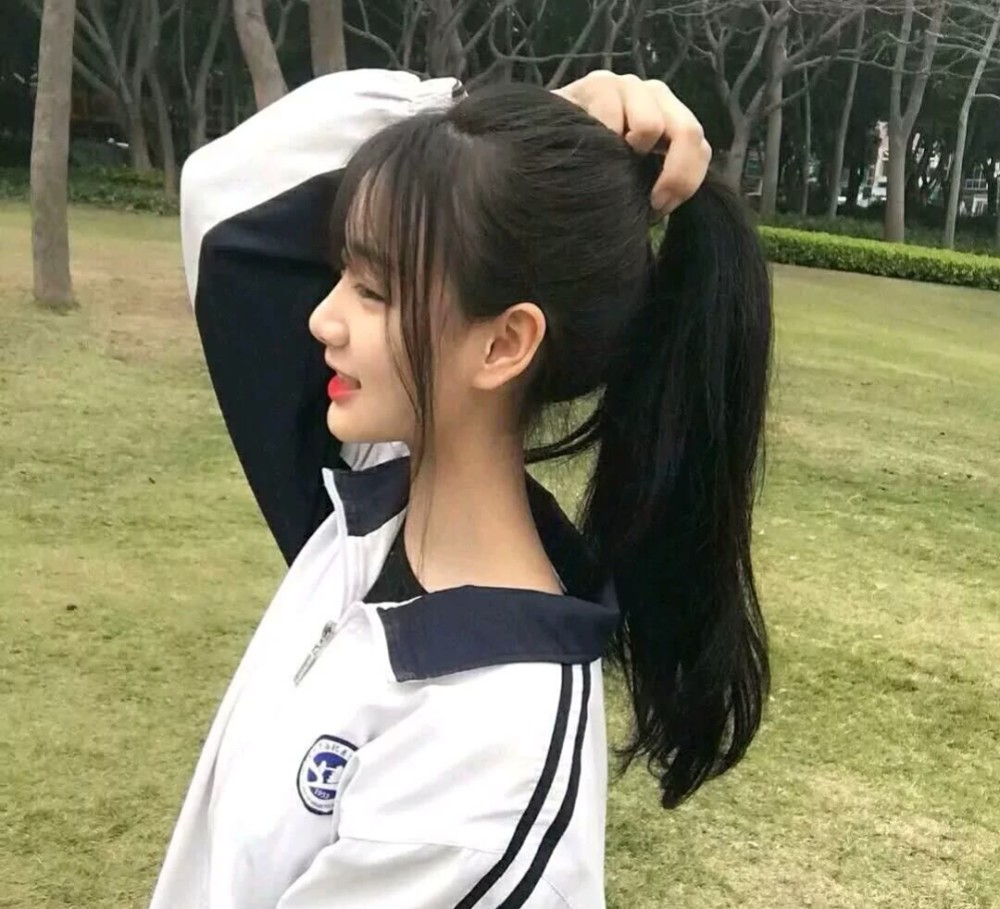 高马尾在学校不再流行,鲶鱼头成为时尚潮流,家长难以理解