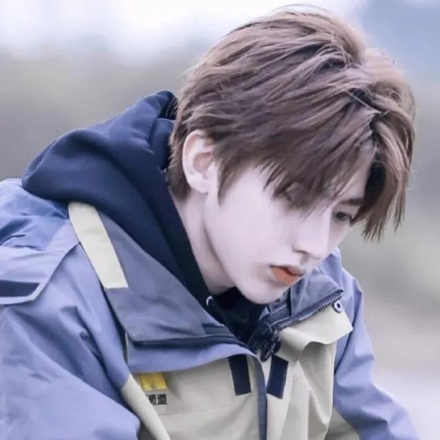 * 蔡徐坤头像|ikun快来取图