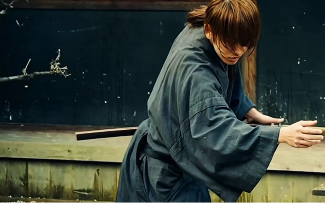 最强剑客俯下身的那一刻,你就已经输了 #浪客剑心 #超燃混剪 #拔刀斋