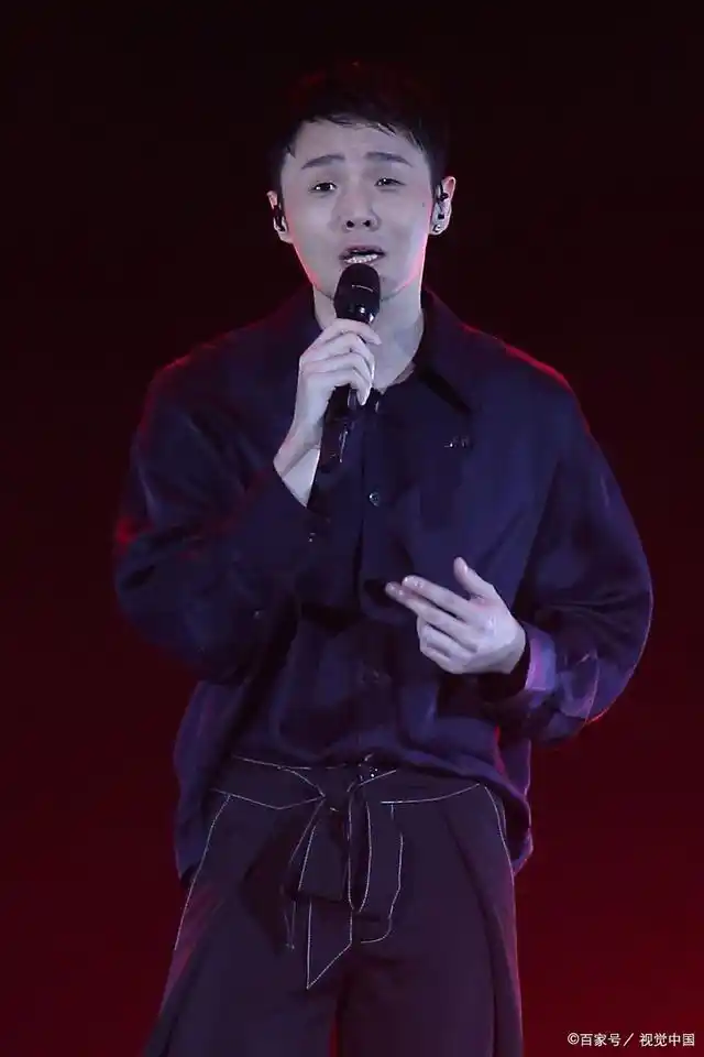 李荣浩连续十年为杨丞琳庆生,甜蜜如初