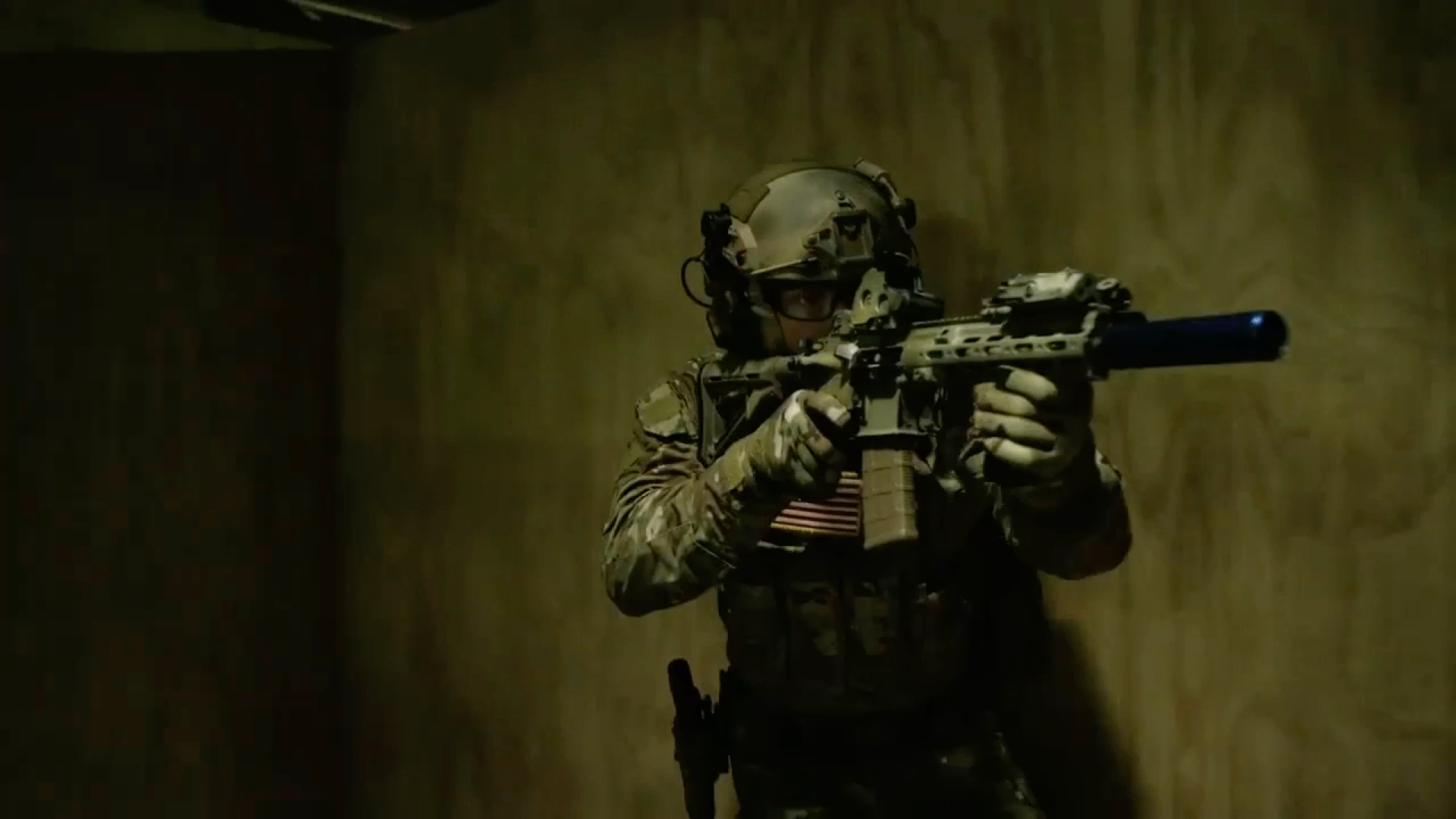 海豹青队战术训练,用身体挡住手雷可不可取?#特种部队#海豹突击队