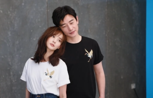 原创罗晋晒与李一桐撒糖大片,为宣传新剧,完全忽视孕期中唐嫣感受?