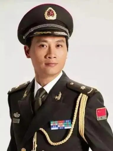 王丽达简历及个人资料及老公(王丽达嫁给汤子星生活幸福)-启光圈