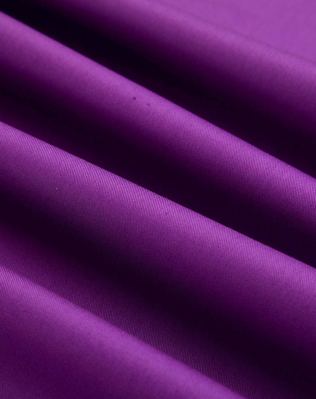 p data-id="gnttsdar49">紫色,日常生活中是指一种颜色,紫色是二次色