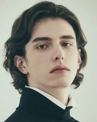 ericwarner个人听说好看的男生总是英年早婚呜呜呜