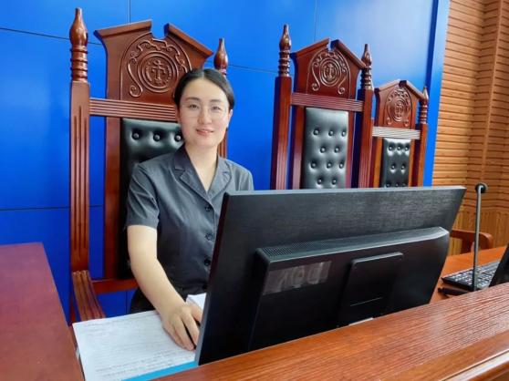 沂蒙党员先锋行动不负韶华的优秀党员法官助理杨迪