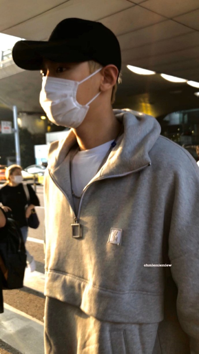 朴灿烈0223亮相十二周年##朴灿烈小卡