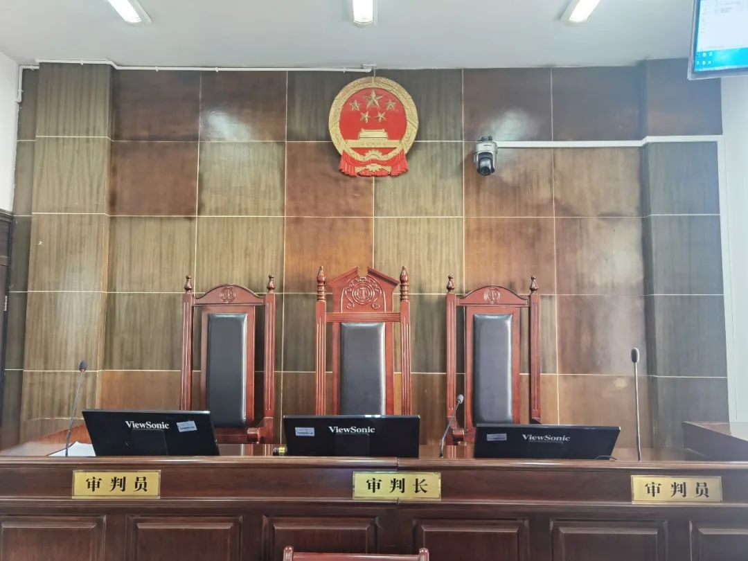 古滇之滨法徽耀司法情怀暖乡民晋城法庭打造立审执新机制服务司法为民