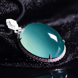 【客订欣赏】高货 18k金镶嵌高冰种湖水蓝鸽子蛋 佳佳翡翠直播间