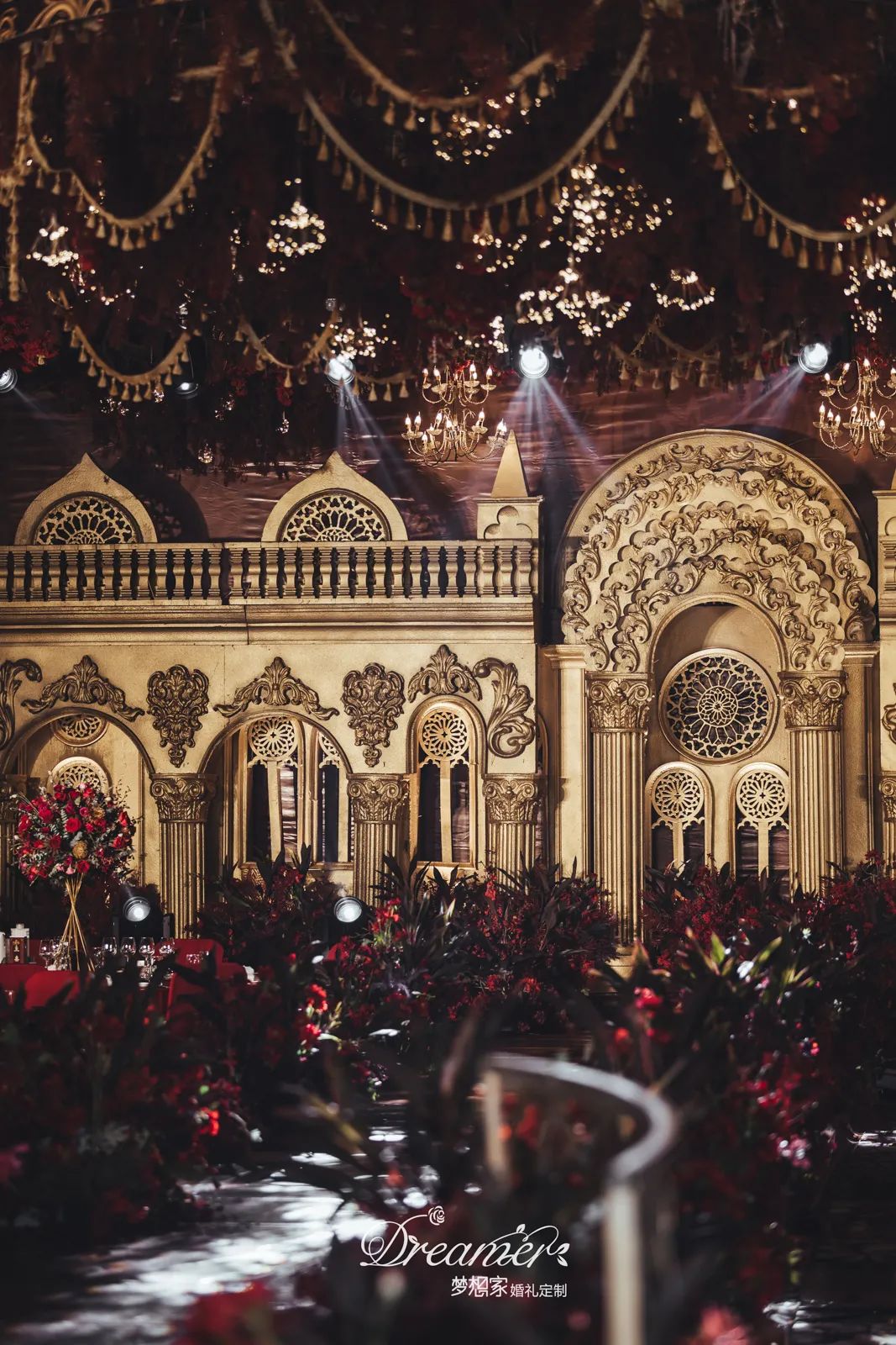 复古和红金色调的隽永,欧式宫廷婚礼的尊贵