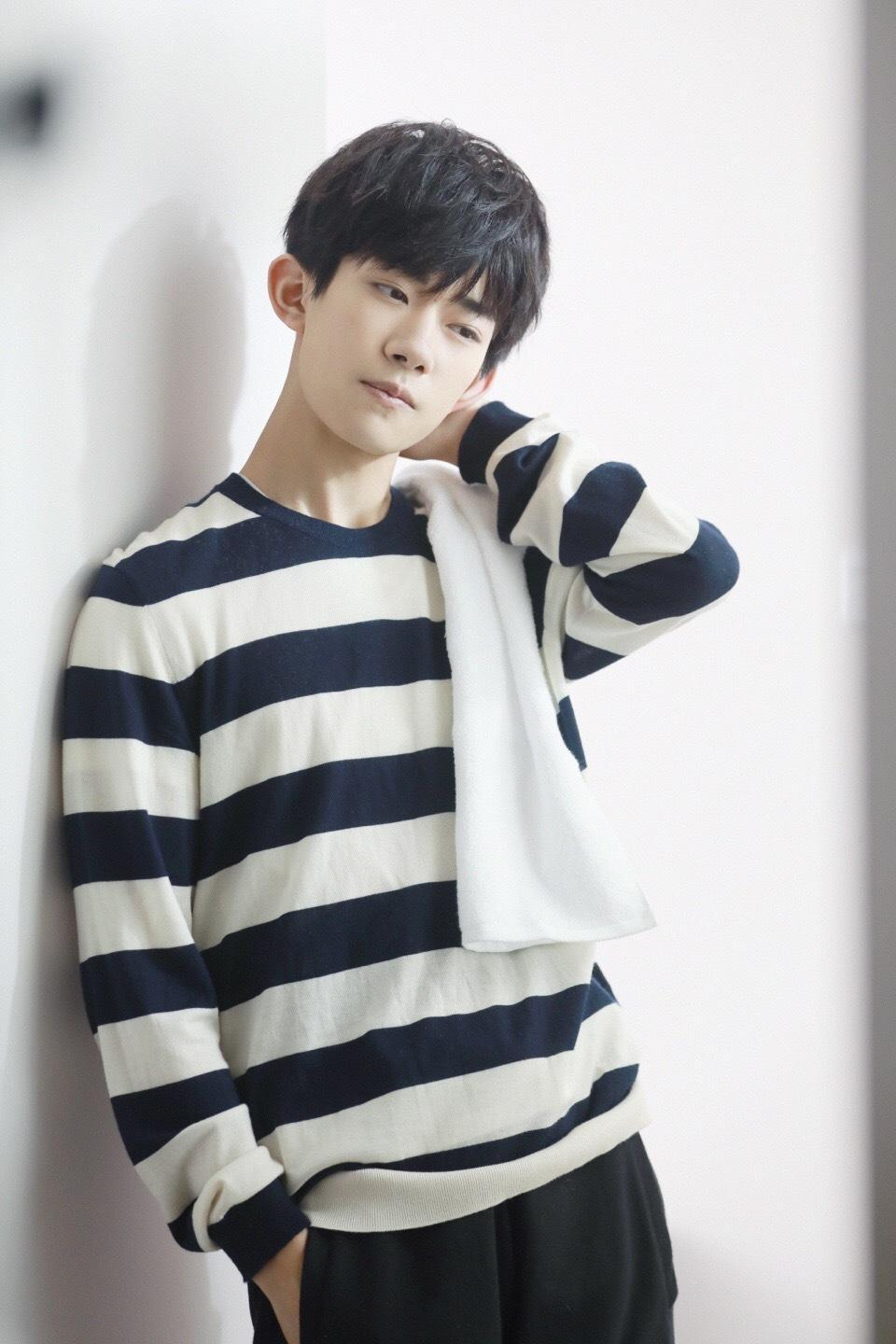 5位00后男艺人颜值排名,王源第二,范丞丞上榜,第一最帅