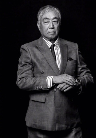 港媒曝联系曾江太太其身边人回复称现在没有空